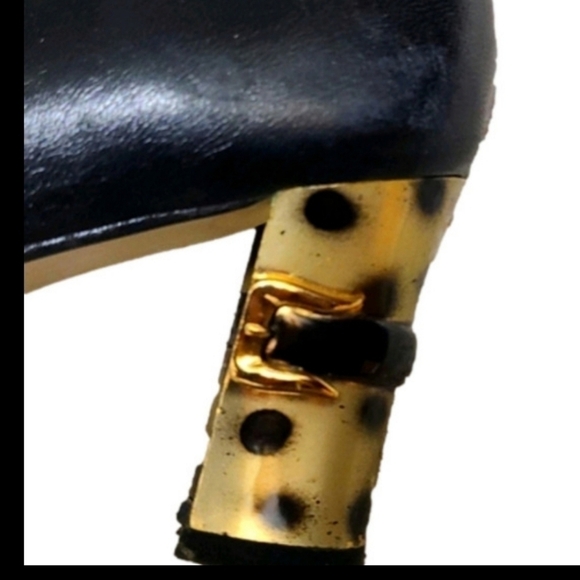 Spanish Leather Collection by Sergio Zelcer Black Pumps Size 9.5 Unique Heel - Picture 4 of 13